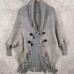 Shalimar Accessories Modern Gray Shrug with Fringe And‎ Toggle Detail Size OS